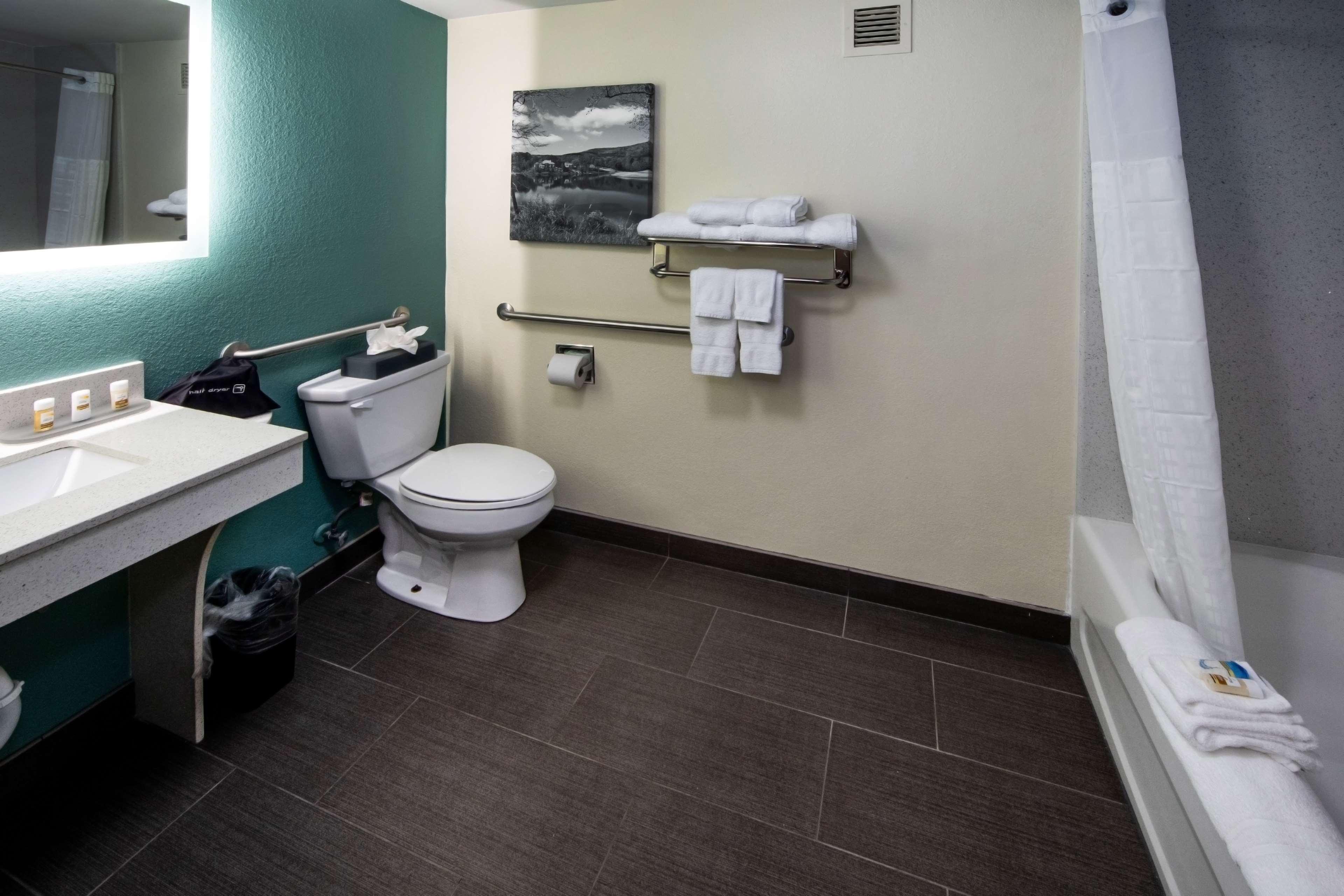 Best Western Plus Duluth/ Sugarloaf Exterior foto